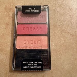 wet n wild Spoiled Army Brat Eyeshadow Trio - Mauve, Rose, Peach